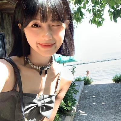 黑色丛林